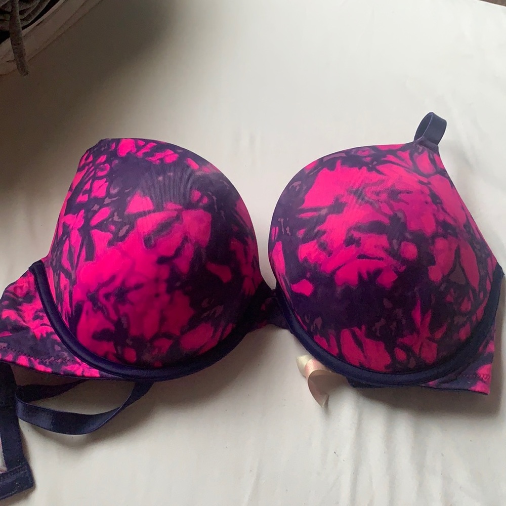PINK Wear Everywhere Push Up Bra